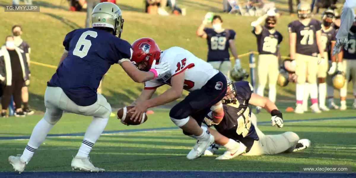 实时弹幕，边看边聊，做赛场最活跃的观众！💬🎉